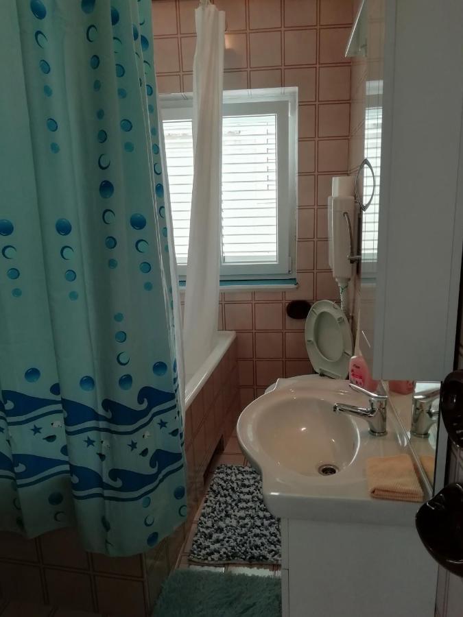 Apartman Zana ヴォディツェ エクステリア 写真